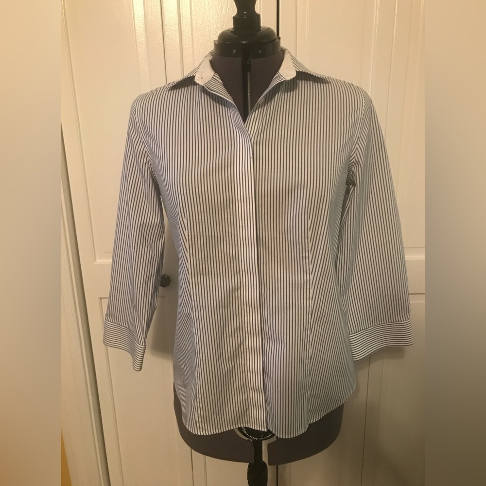 Talbot size 4 blue and white striped women’s shirt
